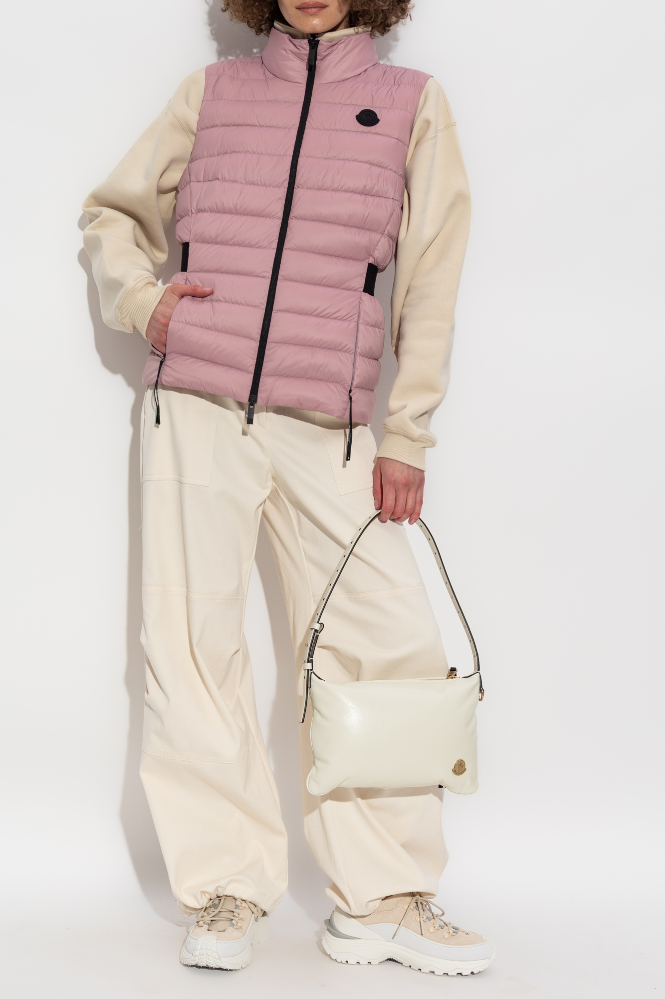 【MONCLER】Valmarie ダウンベスト ウエストシェイプ Pink Valmarie down vest Moncler - Vitkac AS